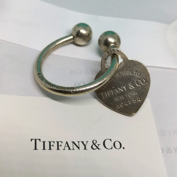 Tiffany & CO Sterling Sterling Silver Horseshoe 🗝️ Key Ring chain ❤️ Gift 🎁 - Picture 3 of 6